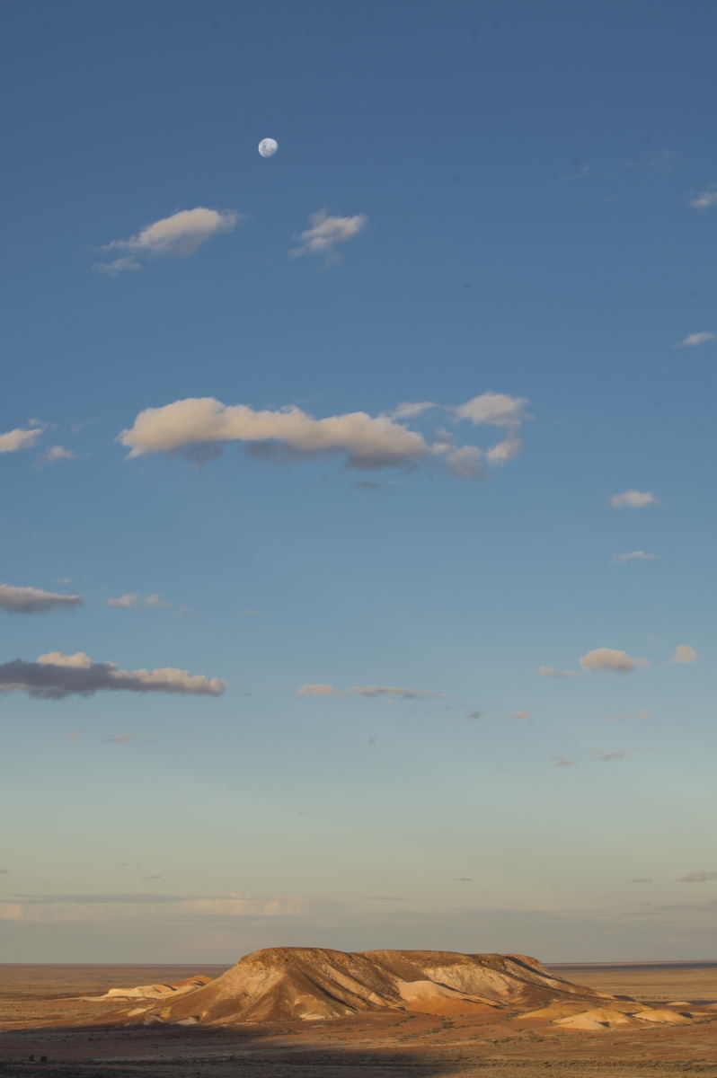 Kanku with big sky and full moon