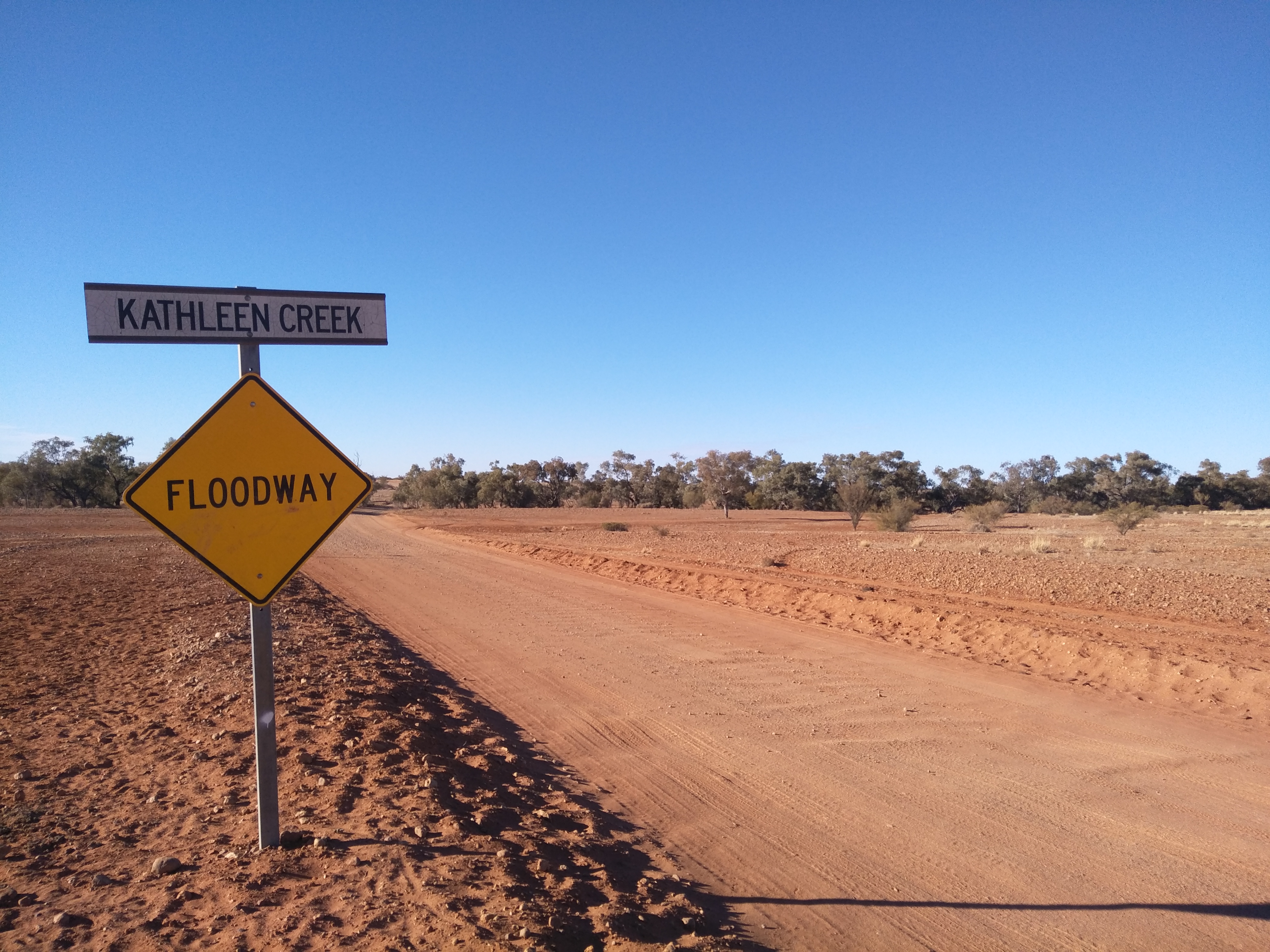 The Oodnadatta Track and Pink Roadhouse