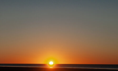 Kati Thanda-Lake Eyre in flood
