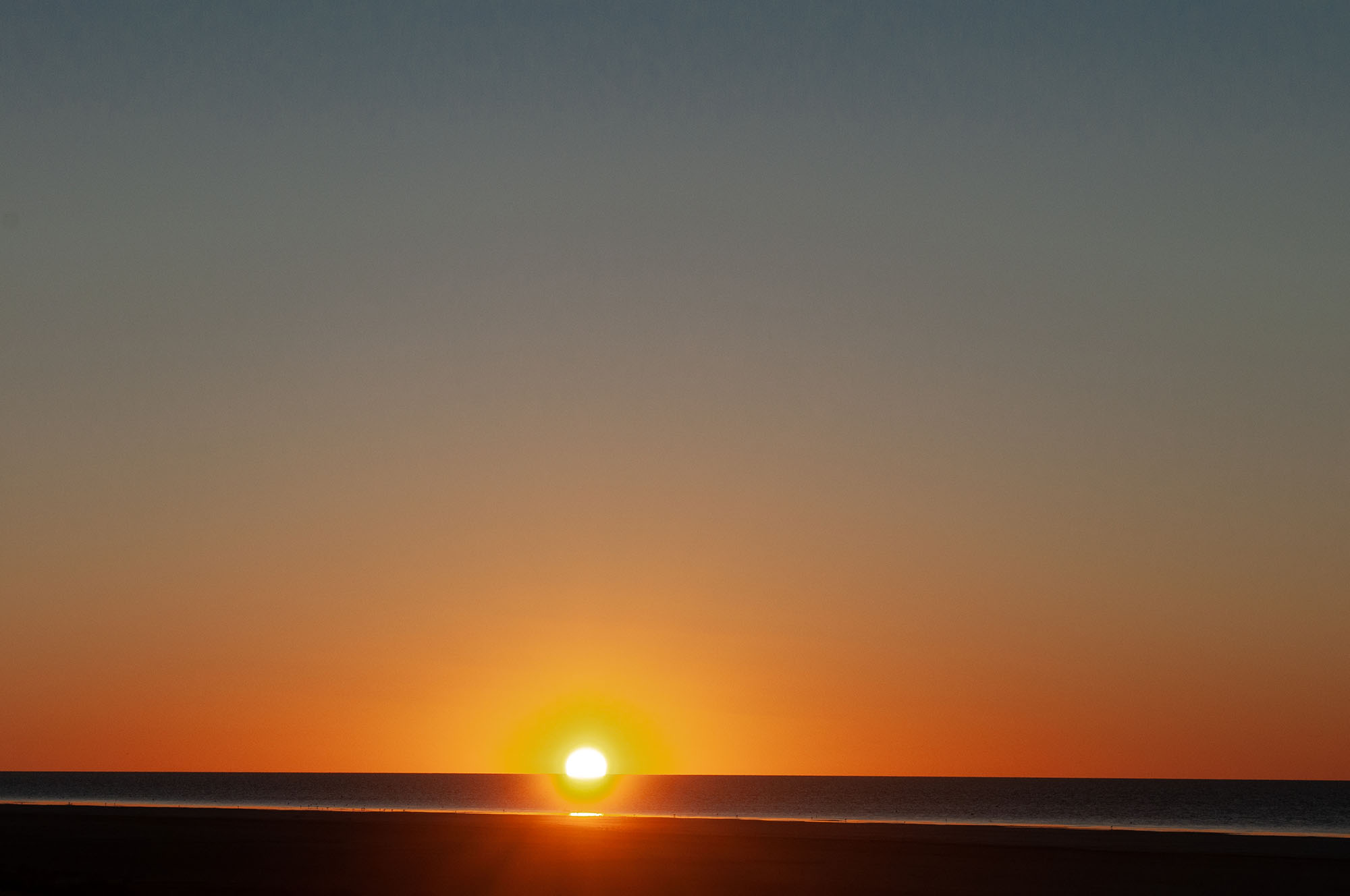 Kati Thanda-Lake Eyre in flood